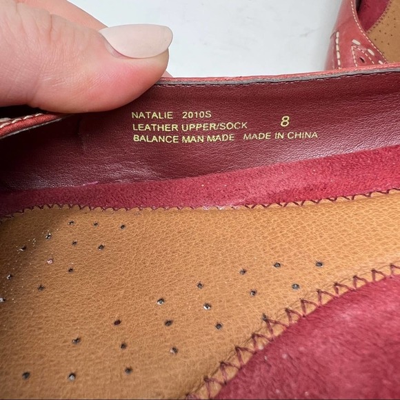 Earth Origins Red Leather Loafers Flats - Picture 5 of 5